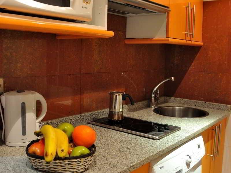 Gran Via Sol Apartamentos Madryt Zewnętrze zdjęcie
